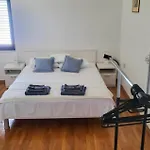 Apartment Beach Front Apartment In Klek With House Sea View *