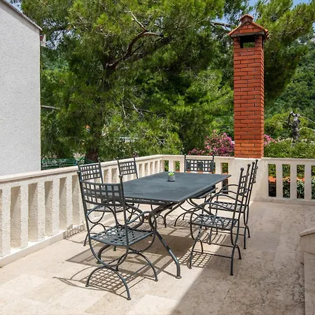 3 Bedroom Front In Apartment Klek